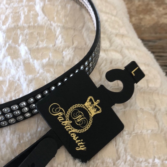 Women’s Black Belt with silver accents. Size L - Picture 2 of 6